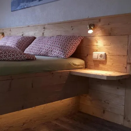 Ferienwohnung Lechtal Mit 2 Schlafzimmer Und Grossem Balkon Apartment Bach (Tyrol)